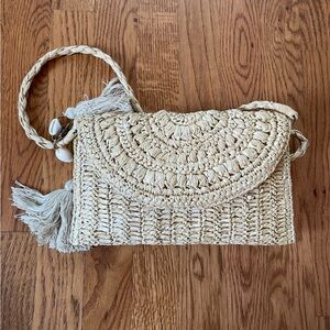 J Jill straw cross body bag perfect for summer